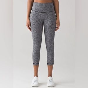 Lululemon Wunder Under Crop HR 21". Heathered Black. Size 4. Style: W6AI0S.